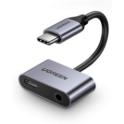 Hub Ugreen USB-C 30W Audio y Carga Adaptador Multifunci�n